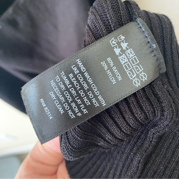 House of Harlow 1960 | Women's Stretch V Neck Open Back Stretch Midi Dress Black - Picture 6 of 6